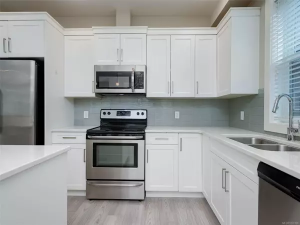 Sooke, BC V9Z 0W3,6503 Callumwood Lane