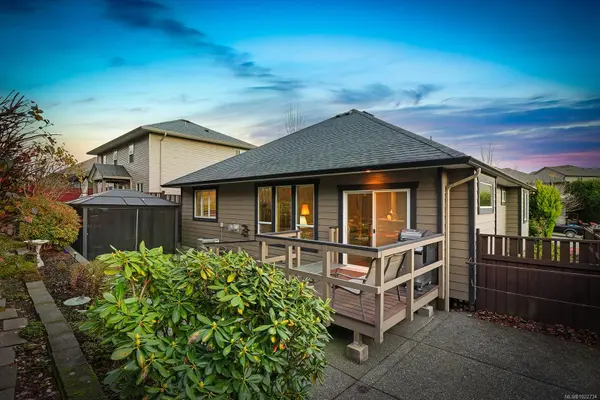 Comox, BC V9M 0A6,2454 Avro Arrow Dr