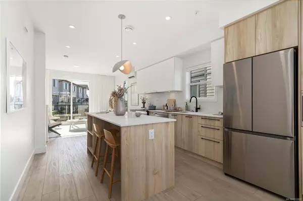 Colwood, BC V9C 0S5,368 Tradewinds Ave #57