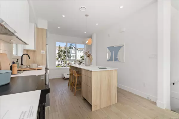 Colwood, BC V9C 0S5,368 Tradewinds Ave #57