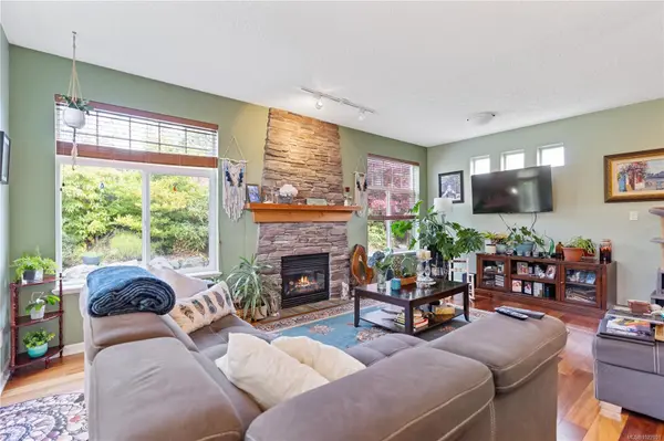 Sooke, BC V9Z 1J9,6442 Birchview Way