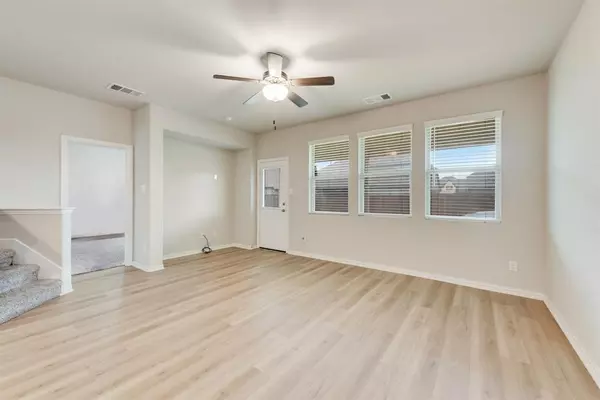 Aubrey, TX 76227,1816 Tomahawk Trail