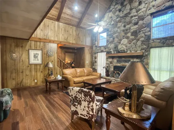 Whitney, TX 76692,107 Private Road 21055