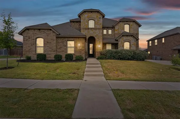 Burleson, TX 76028,124 St Elias Drive