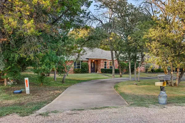 177 Clark Drive, China Spring, TX 76633