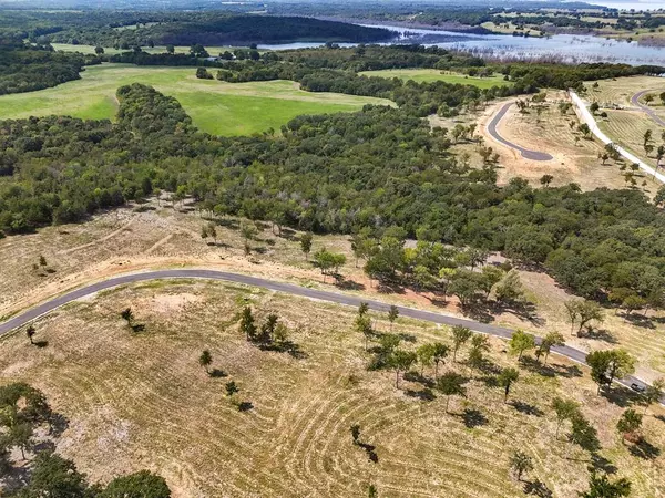 Windom, TX 75492,298 Timberland Heights