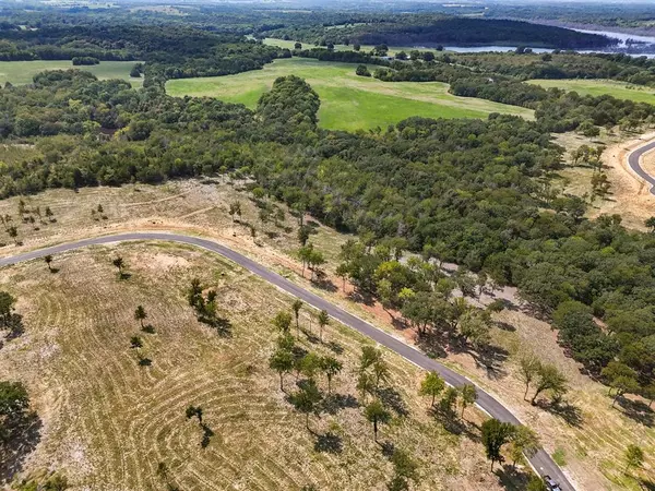 Windom, TX 75492,298 Timberland Heights