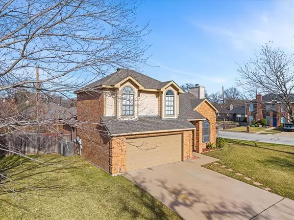 Arlington, TX 76017,5700 Roundup Trail