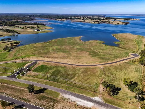 Windom, TX 75492,527 Lakeshore Terrace