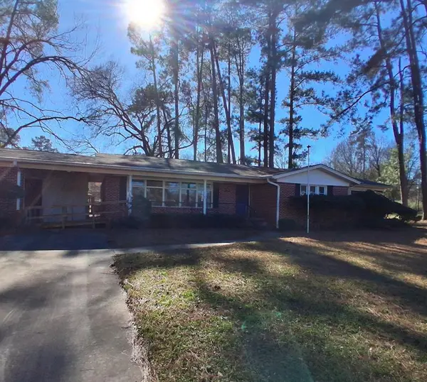 106 Candy Drive, Pittsburg, TX 75686