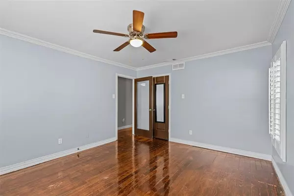 Fort Worth, TX 76111,2117 W Lotus Avenue