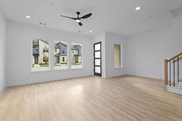 Rowlett, TX 75089,8918 Lowell Street