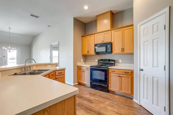 Burleson, TX 76028,3025 Shoreline Drive