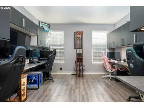 Scappoose, OR 97056,52144 SE 8TH ST