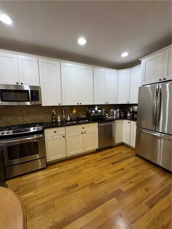 Brooklyn, NY 11223,1733 East 4th ST #1A