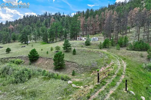 Guffey, CO 80820,5735 County Road 104