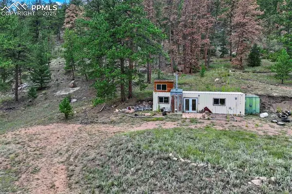 Guffey, CO 80820,5735 County Road 104