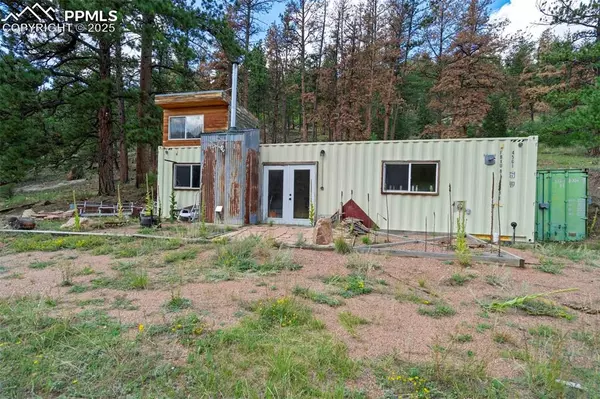 Guffey, CO 80820,5735 County Road 104