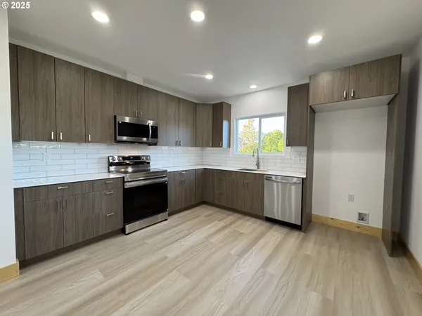 Enterprise, OR 97828,302 E PARK ST