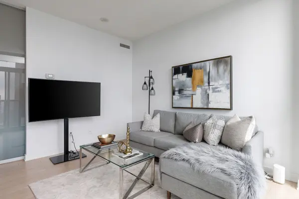 Toronto C08, ON M4Y 1T5,110 Charles ST E #3410