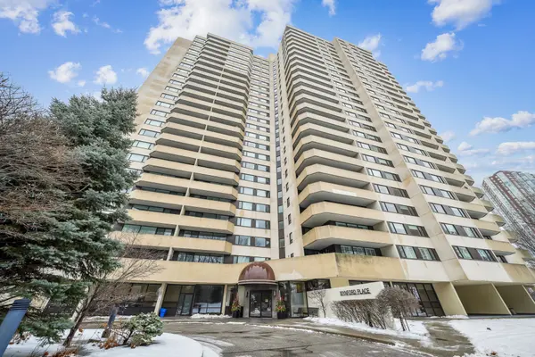 75 Wynford Heights CRES #2001, Toronto C13, ON M3C 3H9