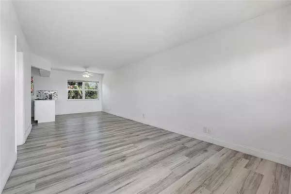 Fort Lauderdale, FL 33304,1100 NE 9th Ave #302