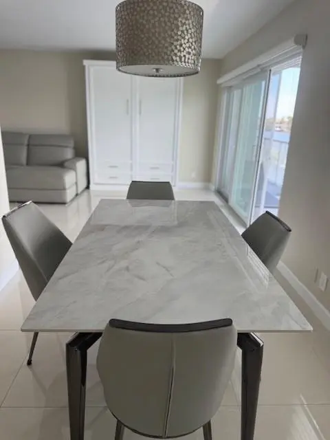 Pompano Beach, FL 33062,1201 S Riverside Dr #307