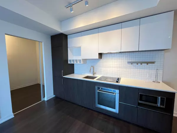 Vaughan, ON L4K 0J6,898 Portage Pkwy #507