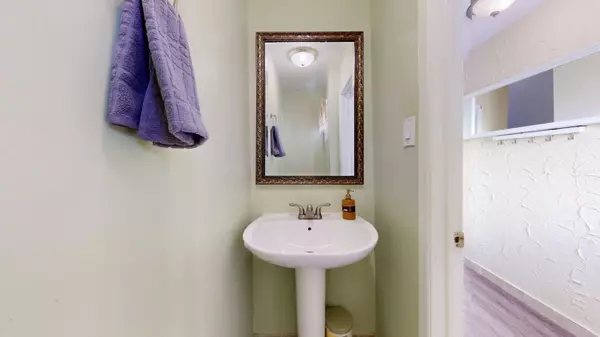 Mississauga, ON L4T 2S7,7255 Dooley DR #29