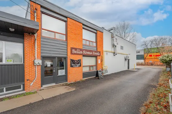 Guelph, ON N1E 2Y4,37 Empire ST #B