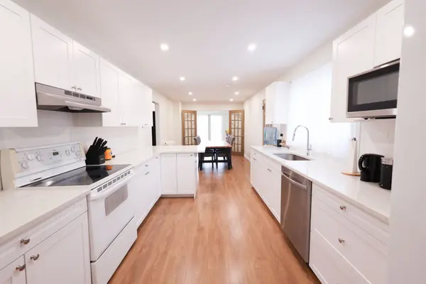 Cornwall, ON K6J 3L9,144 Elsie AVE