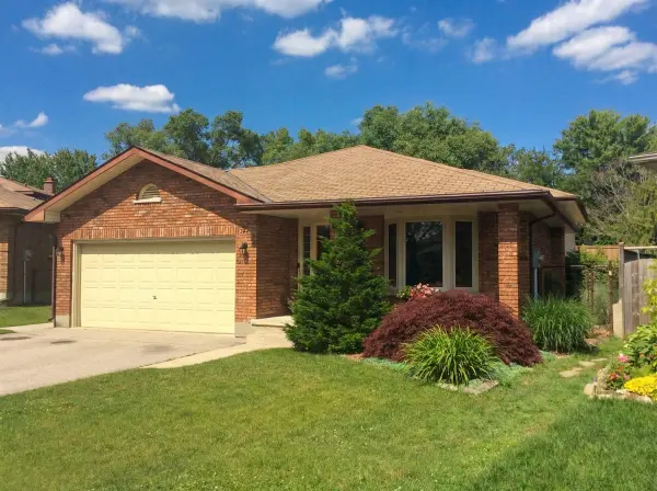 London South, ON N6C 5P5,96 Golfdale CRES