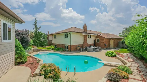 London South, ON N6C 5P5,96 Golfdale CRES