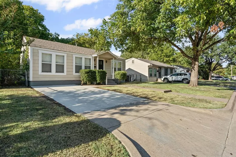 4216 Valentine Street, Fort Worth, TX 76107
