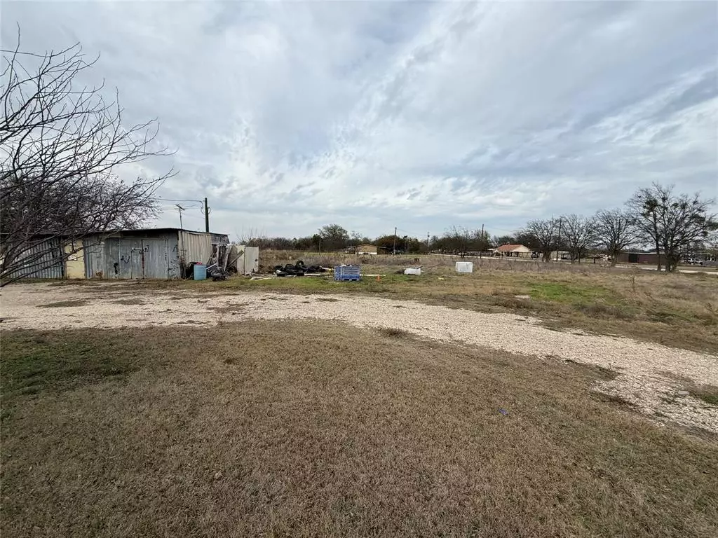Joshua, TX 76058,7904 County Road 915