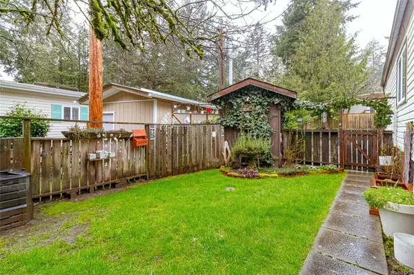 Langford, BC V9C 3T1,2500 Florence Lake Rd #29