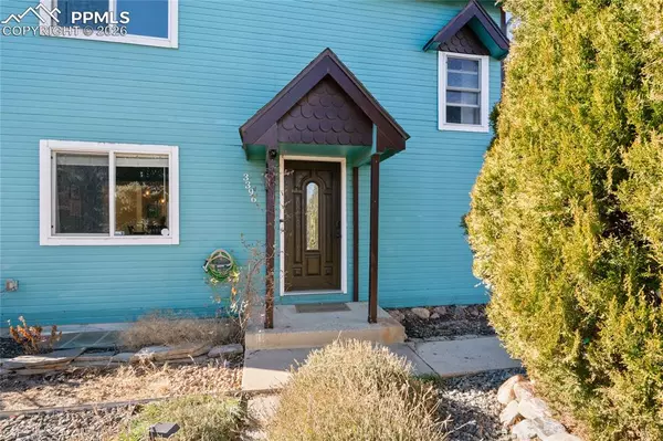 Colorado Springs, CO 80916,3396 Foxridge DR