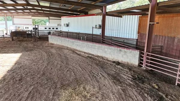 Lipan, TX 76462,25495 S Fm 4