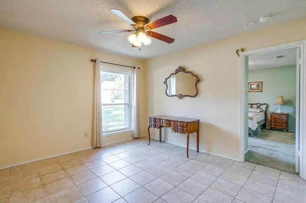 Bedford, TX 76022,1116 Highpoint Road