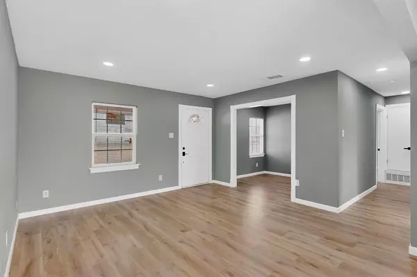 Dallas, TX 75241,3442 Tioga Street