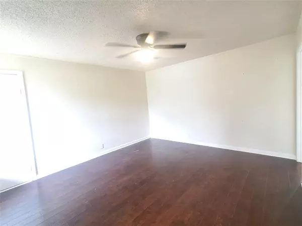 Fort Worth, TX 76115,1232 Cameron Street