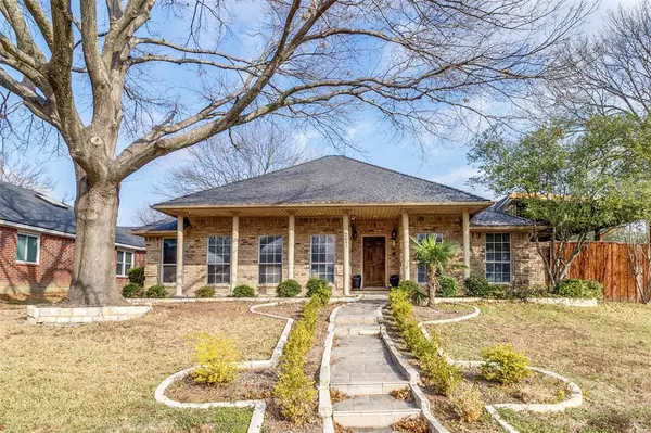 2641 Windswept Lane, Mesquite, TX 75181