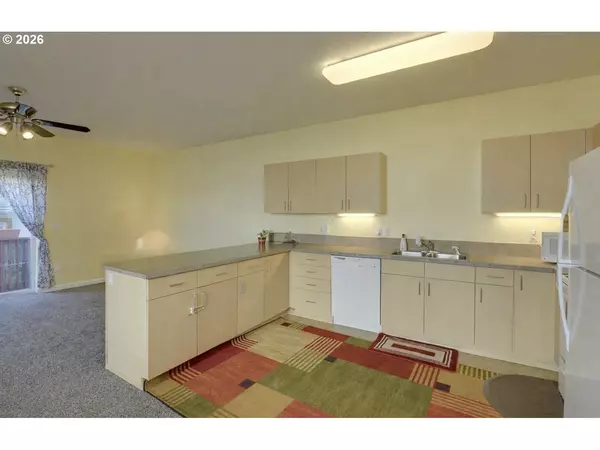 Portland, OR 97236,4920 SE 122ND AVE