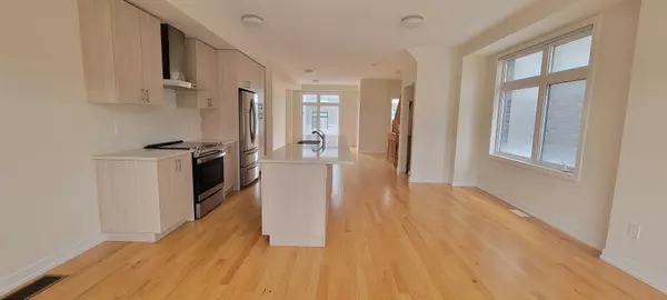 Pickering, ON L1X 0H6,2514 Castlegate XING