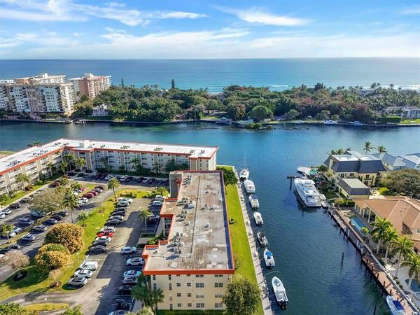 3050 NE 48th Ct #401, Lighthouse Point, FL 33064