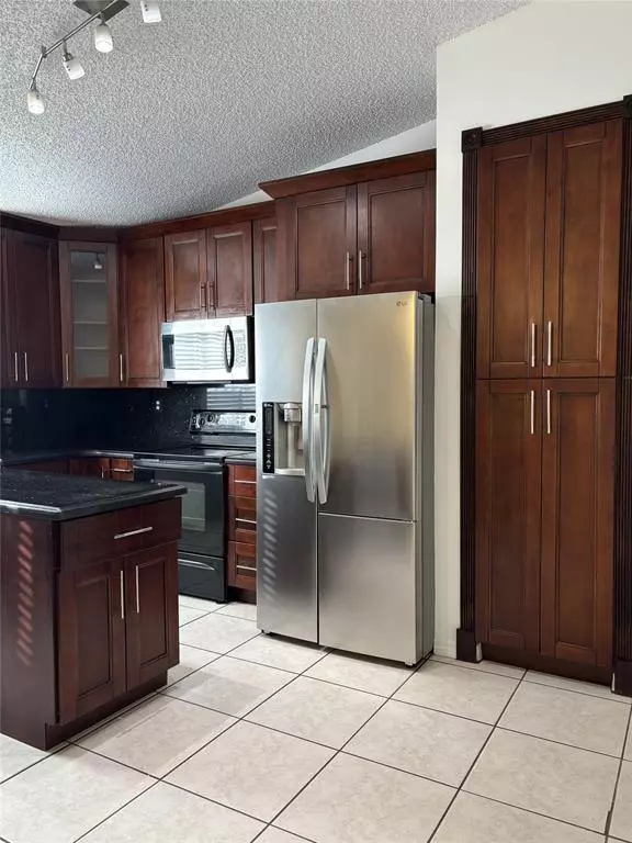 Miramar, FL 33025,10400 SW 24th Ct