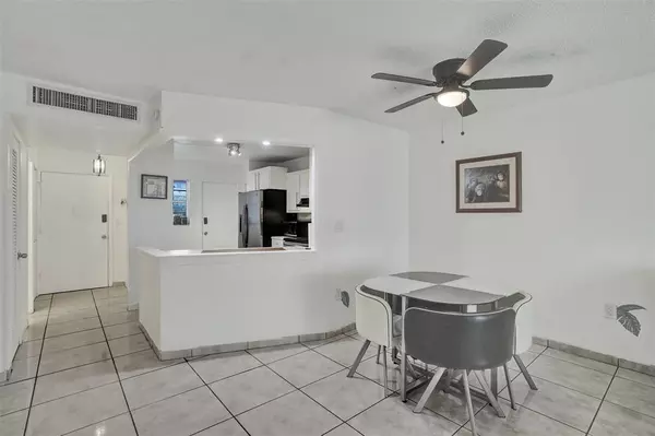 Miami, FL 33179,1690 NE 191st St #112-1