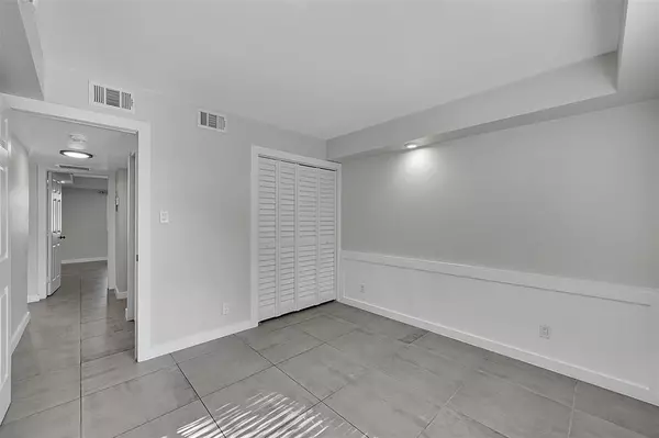 Fort Lauderdale, FL 33311,200 NW 25th St