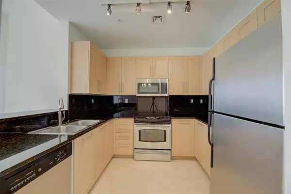 Fort Lauderdale, FL 33301,511 SE 5th Ave #1913