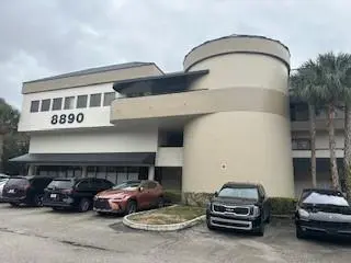 8890 W Oakland Park Blvd #303, Fort Lauderdale, FL 33351